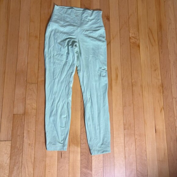 Lululemon Align High rise pant 25” creamy mint light green double layer‎ size 6 - Picture 1 of 9